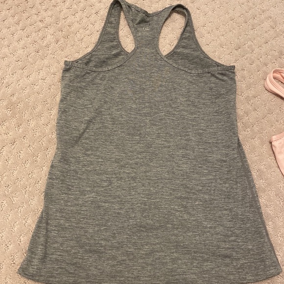 Fitted racerback workout tank - set of two - Picture 4 of 4